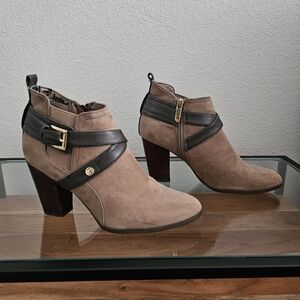 Ralph Lauren boots 7.5